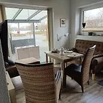 Gemuetliche Mit Badeseeblick - Klimafreundlich Appartement